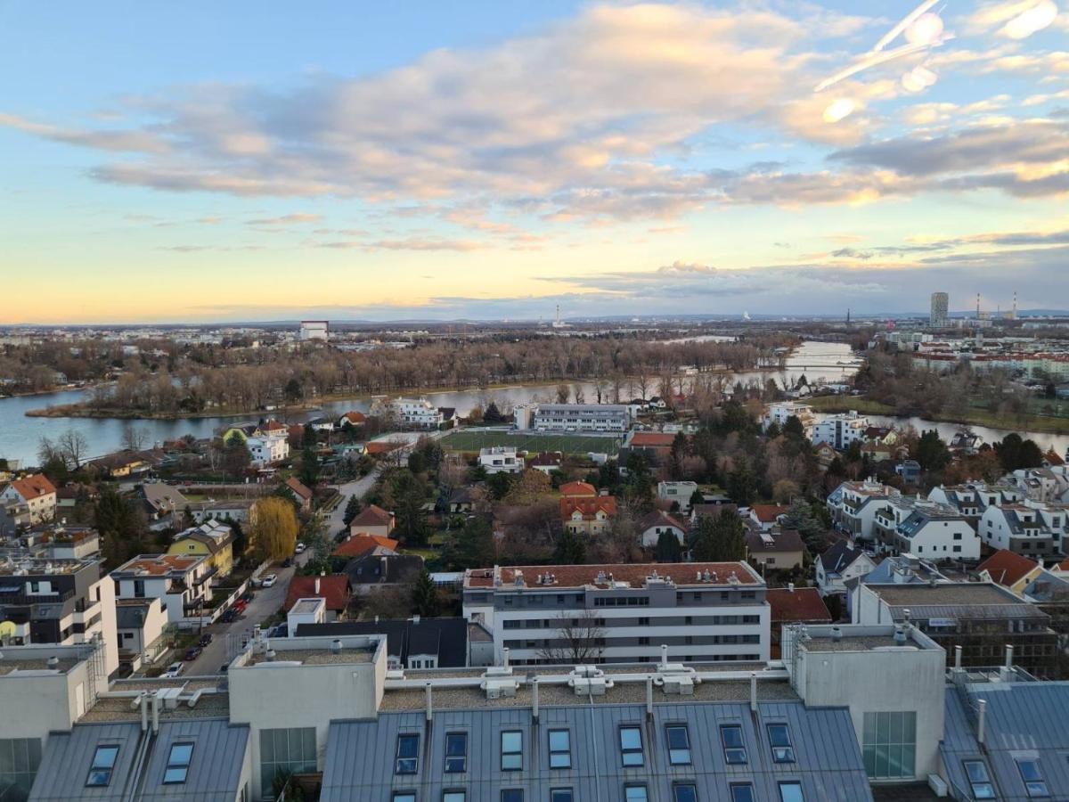 Flat Uno City Βιέννη Εξωτερικό φωτογραφία